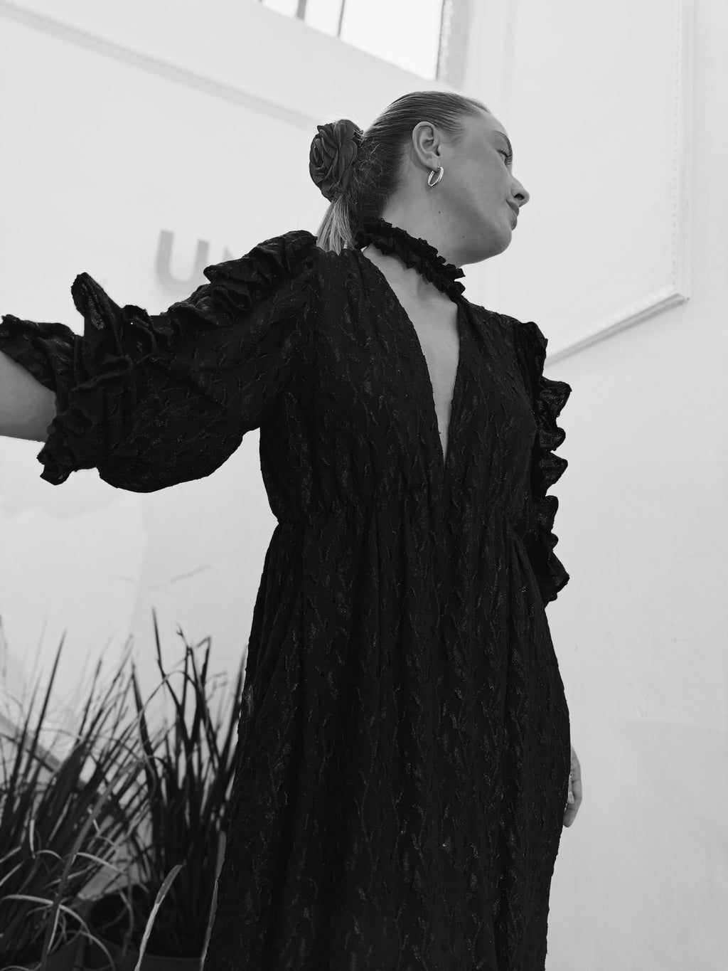 VESTIDO ALBA VOLADOS - TEXTURA