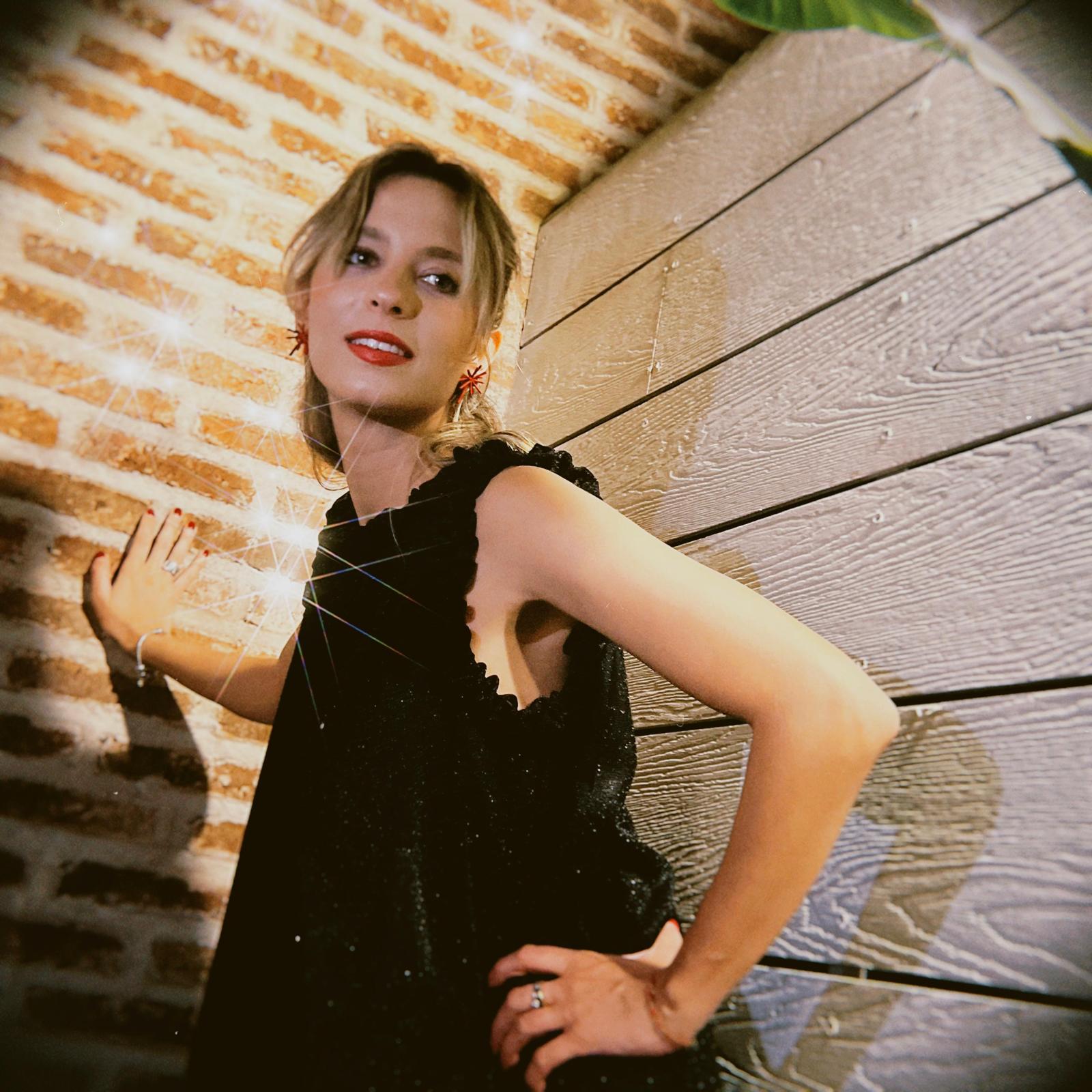 VESTIDO MORA 2
